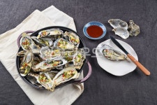 굴, 생굴, 석화, 해물, 해산물, 사진,이미지,일러스트,캘리그라피 - gustongue작가 크라우드픽 - 저작권 걱정 없는 상업용 이미지