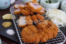 돈카츠, 모듬카츠, 돈까스, 안심, 등심, 사진,이미지,일러스트,캘리그라피 - 푸드포토작가 크라우드픽 - 저작권 걱정 없는 상업용 이미지