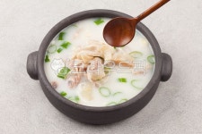 한우, 도가니탕, 국밥, 육류, 소, 사진,이미지,일러스트,캘리그라피 - 박프로 진Studio작가 크라우드픽 - 저작권 걱정 없는 상업용 이미지