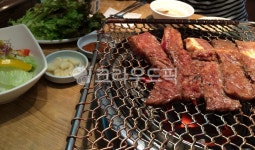 음식, fodd, 갈비, 고기, meat, 사진,이미지,일러스트,캘리그라피 - J8ments작가 크라우드픽 - 저작권 걱정 없는 상업용 이미지