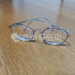 accessories, 부속품, glasses, 안경, 마루, 사진,이미지,일러스트,캘리그라피 - yosiart작가 크라우드픽 - 저작권 걱정 없는 상업용 이미지