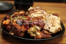 족발, 보쌈, 매운음식, 불족발, 불족, 사진,이미지,일러스트,캘리그라피 - peoplelee작가 크라우드픽 - 저작권 걱정 없는 상업용 이미지