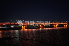 도시, 야경, city, nightview, nightscene, 사진,이미지,일러스트,캘리그라피 - 가비스냅작가 크라우드픽 - 저작권 걱정 없는 상업용 이미지
