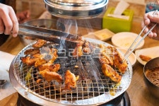 젓가락, 양념, 닭갈비, 숯불닭갈비, 불, 사진,이미지,일러스트,캘리그라피 - Nenrudgirl작가 크라우드픽 - 저작권 걱정 없는 상업용 이미지