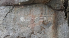 칠곡노석리마애불상군, 경상북도, 칠곡군, 노석리마애불상군, 마애불상군, 사진,이미지,일러스트,캘리그라피 - 행복신작가 크라우드픽 - 저작권... 