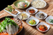 메기매운탕, 민물매운탕, 참게메기매운탕, 사리, 수제비, 사진,이미지,일러스트,캘리그라피 - 미미스튜디오작가 크라우드픽 - 저작권 걱정 없는... 