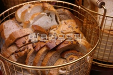 빵, 바구니, 소쿠리, 식빵, 제빵, 사진,이미지,일러스트,캘리그라피 - 횽횽작가 크라우드픽 - 저작권 걱정 없는 상업용 이미지