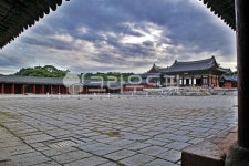 명정전, 행각, 박석, 창경궁, 궁궐, 사진,이미지,일러스트,캘리그라피 - Deep bLUE작가 크라우드픽 - 저작권 걱정 없는 상업용 이미지