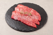 생고기, 마블링, 한우, 소고기, 도마, 사진,이미지,일러스트,캘리그라피 - 박프로 진Studio작가 크라우드픽 - 저작권 걱정 없는 상업용 이미지