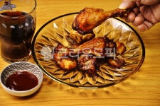 치킨, 통닭, 닭고기, 구운고기, 음식, 사진,이미지,일러스트,캘리그라피 - 깨비선생작가 크라우드픽 - 저작권 걱정 없는 상업용 이미지