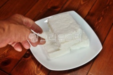 백설기, 떡, 음식, 전통, 명절음식, 사진,이미지,일러스트,캘리그라피 - 깨비선생작가 크라우드픽 - 저작권 걱정 없는 상업용 이미지