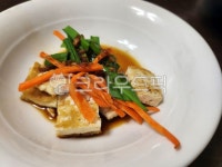 보정골한식뷔페 율목점 | food, 음식, 한식, 한국요리, 두부조림, 사진,이미지,일러스트,캘리그라피 - 율님작가 크라우드픽 - 저작권 걱정 없는 상업용 이미지