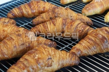 크로아상, bread, 크로와상, 크루아상, croissant, 사진,이미지,일러스트,캘리그라피 - Fresh Eggs작가 크라우드픽 - 저작권 걱정 없는... 