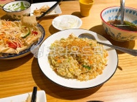 파인애플볶음밥, 타이푸드, 태국음식, 쏨땀, 식당, 사진,이미지,일러스트,캘리그라피 - 애롱작가 크라우드픽 - 저작권 걱정 없는 상업용 이미지