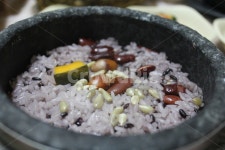 돌솥밥, 밥, 돌솥, 잡곡밥, 영양밥, 사진,이미지,일러스트,캘리그라피 - 윰S작가 크라우드픽 - 저작권 걱정 없는 상업용 이미지