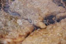 석쇠, 요리, 구이, 음식, 돼지갈비, 사진,이미지,일러스트,캘리그라피 - 슈렉작가 크라우드픽 - 저작권 걱정 없는 상업용 이미지