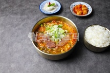 곱창, 대창, 육개장, 곱창전골, 전골요리, 사진,이미지,일러스트,캘리그라피 - coldfires작가 크라우드픽 - 저작권 걱정 없는 상업용 이미지