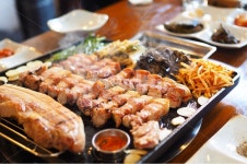 삼겹살, 한국음식, koreanfood, 치즈, 채소, 사진,이미지,일러스트,캘리그라피 - PYOOOOO작가 크라우드픽 - 저작권 걱정 없는 상업용 이미지