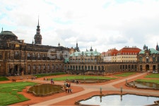 드레스덴, 츠빙거궁전, 독일, 궁전, 중세건축, 사진,이미지,일러스트,캘리그라피 - sinsy작가 크라우드픽 - 저작권 걱정 없는 상업용 이미지