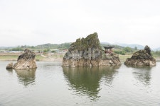 도담삼봉, 정자, 섬, 충주호, 단양, 사진,이미지,일러스트,캘리그라피 - Purun작가 크라우드픽 - 저작권 걱정 없는 상업용 이미지