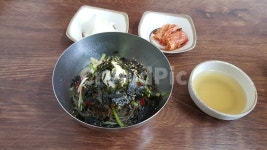 음식, 막국수, 정갈한, 맛집, 식당, 사진,이미지,일러스트,캘리그라피 - 시리연작가 크라우드픽 - 저작권 걱정 없는 상업용 이미지