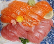 참치회, 연어회, 생선회, 사시미, 회, 사진,이미지,일러스트,캘리그라피 - 먹방작가 크라우드픽 - 저작권 걱정 없는 상업용 이미지