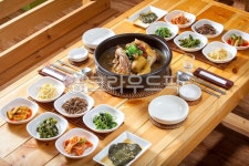 닭백숙, 옻닭백숙, 옻닭, 백숙, 한방백숙, 사진,이미지,일러스트,캘리그라피 - 미미스튜디오작가 크라우드픽 - 저작권 걱정 없는 상업용 이미지