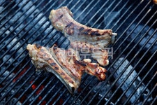 돼지갈비, 갈비, 숯불구이, 돈육, 돼지, 사진,이미지,일러스트,캘리그라피 - youngwon작가 크라우드픽 - 저작권 걱정 없는 상업용 이미지