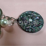 accessories, 부속품, 자개키링, 열쇠고리, 자개공예, 사진,이미지,일러스트,캘리그라피 - 양파스토리작가 크라우드픽 - 저작권 걱정 없는... 
