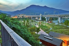 운길산역, 운길산, 중앙선, 경의선, 전철, 사진,이미지,일러스트,캘리그라피 - Deep bLUE작가 크라우드픽 - 저작권 걱정 없는 상업용 이미지