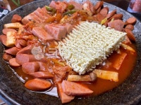 음식, food, 한식, 부대찌개, 전골요리, 사진,이미지,일러스트,캘리그라피 - yukisayuri작가 크라우드픽 - 저작권 걱정 없는 상업용 이미지
