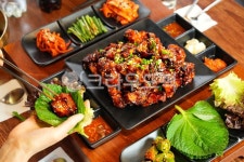 족발, 불족, 불족발, 양념족발, 매운족발, 사진,이미지,일러스트,캘리그라피 - 맛있는 사진작가 크라우드픽 - 저작권 걱정 없는 상업용 이미지