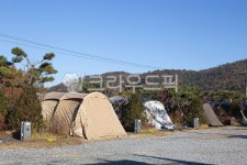 캠핑, 텐트, 캠핑장, 야외, 아웃도어, 사진,이미지,일러스트,캘리그라피 - natsu u작가 크라우드픽 - 저작권 걱정 없는 상업용 이미지