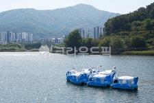 백운호수, 의왕백운호수, 인공호수, 저수지, 의왕저수지, 사진,이미지,일러스트,캘리그라피 - Deep bLUE작가 크라우드픽 - 저작권 걱정 없는... 