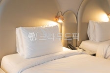 침대, 침구, 이불, 베게, 숙소, 사진,이미지,일러스트,캘리그라피 - natsu u작가 크라우드픽 - 저작권 걱정 없는 상업용 이미지