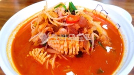 food, 음식, 식사, 짬뽕, 중국요리, 사진,이미지,일러스트,캘리그라피 - 후풍식탐작가 크라우드픽 - 저작권 걱정 없는 상업용 이미지