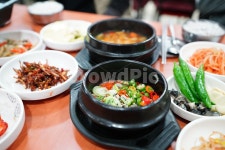 한식, 뚝배기, 쌈, 우렁, 쌈밥, 사진,이미지,일러스트,캘리그라피 - pb이로작가 크라우드픽 - 저작권 걱정 없는 상업용 이미지