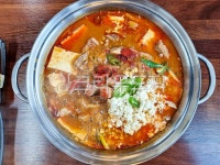 고기짜글이, 얼큰이찌개, 매운찌개, 순두부, 순두부찌개, 사진,이미지,일러스트,캘리그라피 - hunbarista작가 크라우드픽 - 저작권 걱정 없는... 