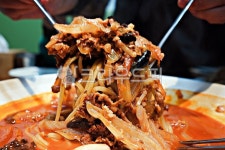 고기짬뽕, 차돌짬뽕, 짬뽕, 중국집, 중화요리, 사진,이미지,일러스트,캘리그라피 - 연산작가 크라우드픽 - 저작권 걱정 없는 상업용 이미지