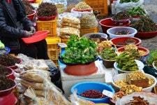 market, 시장, 노점상, 봄나물, 채소, 사진,이미지,일러스트,캘리그라피 - 영산공작가 크라우드픽 - 저작권 걱정 없는 상업용 이미지
