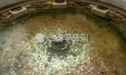 fountain, 분수, water, 물, pond, 사진,이미지,일러스트,캘리그라피 - hanuriblue작가 크라우드픽 - 저작권 걱정 없는 상업용 이미지