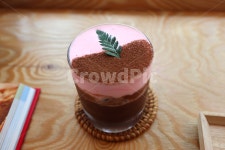 음료, 초코슈페너, 초코, 컵, 테이블, 사진,이미지,일러스트,캘리그라피 - 유낭낭작가 크라우드픽 - 저작권 걱정 없는 상업용 이미지