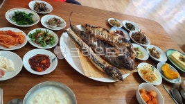 한정식, 생선구이정식, 한식, 생선반찬, 밥상, 사진,이미지,일러스트,캘리그라피 - 블러드문작가 크라우드픽 - 저작권 걱정 없는 상업용 이미지