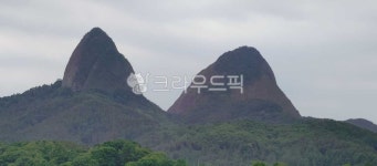 마이산, 산, 자연, nature, 흐림, 사진,이미지,일러스트,캘리그라피 - Ncorover작가 크라우드픽 - 저작권 걱정 없는 상업용 이미지