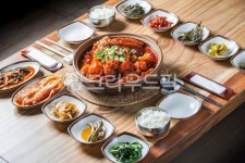 food, 음식, 식사, 닭, 닭도리탕, 사진,이미지,일러스트,캘리그라피 - 미미스튜디오작가 크라우드픽 - 저작권 걱정 없는 상업용 이미지