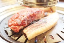 생고기, 고기, 육류, 구이, 고깃집, 사진,이미지,일러스트,캘리그라피 - ja9762작가 크라우드픽 - 저작권 걱정 없는 상업용 이미지