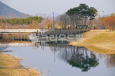 어리연수변공원, 호수공원, 세종호수공원, 인공호수, 호수, 사진,이미지,일러스트,캘리그라피 - Deep bLUE작가 크라우드픽 - 저작권 걱정 없는... 