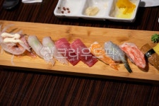 food, 음식, 스시, 초밥, 요리, 사진,이미지,일러스트,캘리그라피 - neon0083작가 크라우드픽 - 저작권 걱정 없는 상업용 이미지
