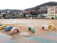 운동장, 초등학교, 흙, 초교, 학교, 사진,이미지,일러스트,캘리그라피 - cravingkorea작가 크라우드픽 - 저작권 걱정 없는 상업용 이미지
