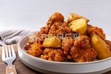 꿀닭강정, 닭강정, 꿀, 닭고기, 튀김, 사진,이미지,일러스트,캘리그라피 - Ntjdals2245작가 크라우드픽 - 저작권 걱정 없는 상업용 이미지